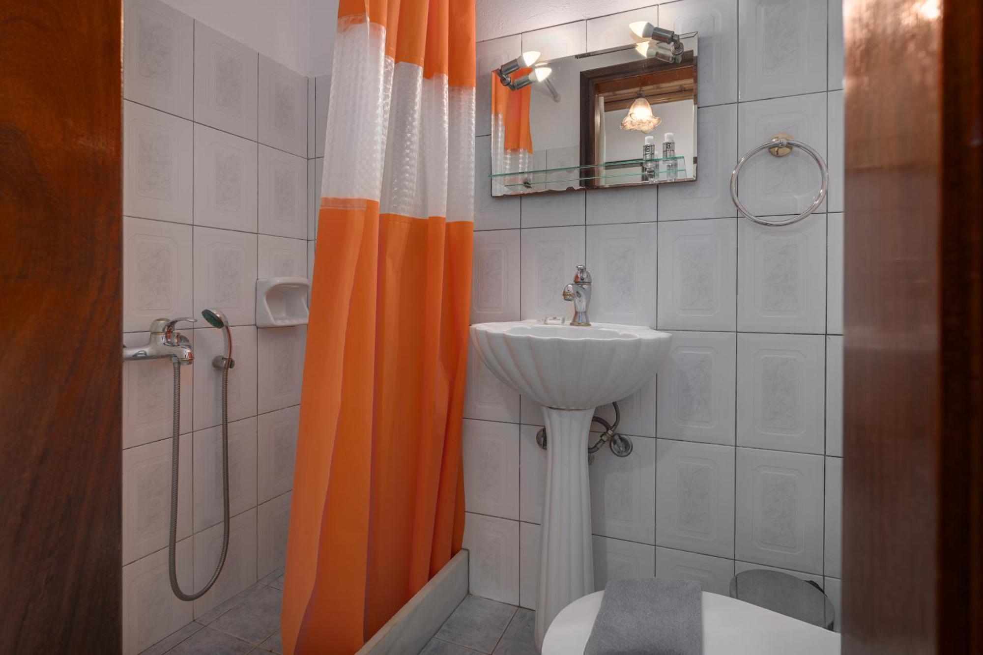 Myrtoo Aparthotel Kyparission Exterior photo
